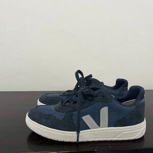 Women's Veja Sneakers